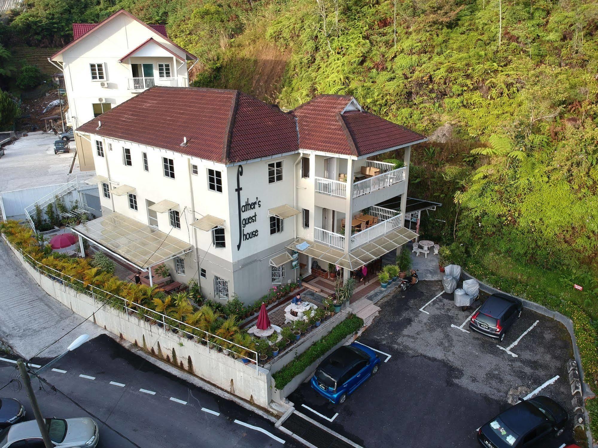 Father S Guest House Tanah Rata Exterior foto